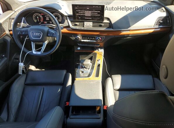 WA1E2AFY3R2124794 2024 AUDI Q5 Gray Dashboard view