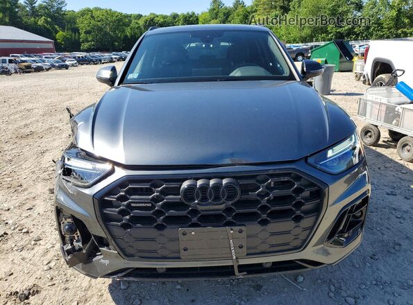 WA1E2AFY3R2124794 2024 AUDI Q5 Gray Front view