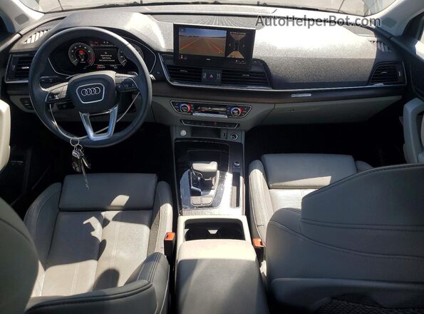 WA1E2AFY9R2070613 2024 AUDI Q5 Gray 