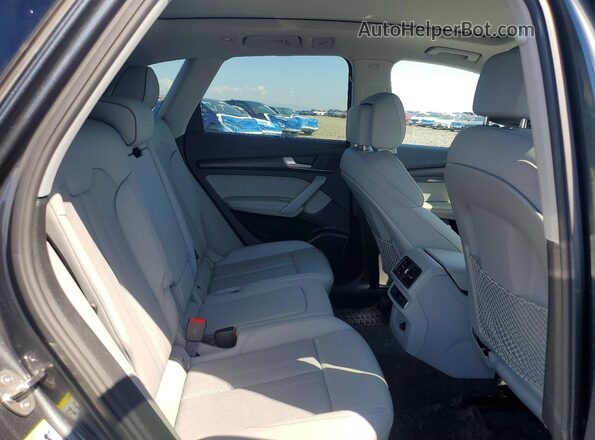 WA1E2AFY9R2070613 2024 AUDI Q5 Gray 