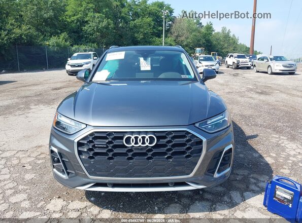 WA1EAAFY2R2076319 2024 AUDI Q5 Gray Vista interior trasera