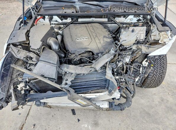 WA1EAAFY4P2058515 2023 AUDI Q5 White Widok komory silnika