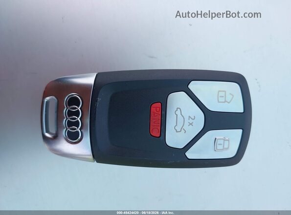 WA1EAAFY7S2013920 2025 AUDI Q5 White Вид панелі приладів