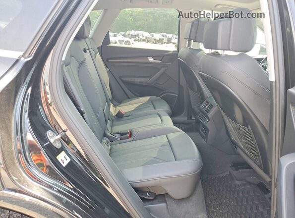 WA1EAAFY8R2001690 2024 AUDI Q5 Black 