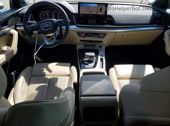 WA1EAAFY8R2109274 2024 AUDI Q5 White Vista del salpicadero