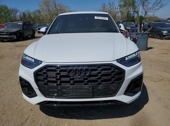 WA1EAAFY8R2109274 2024 AUDI Q5 White Vista frontal
