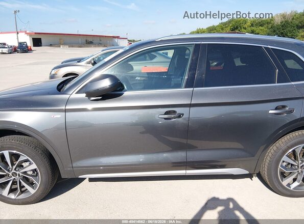 WA1EAAFY9R2084868 2024 AUDI Q5 Gray 