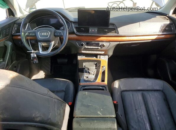 WA1EAAFYXN2122375 2022 AUDI Q5 Blue Առջևի վահանակի տեսք