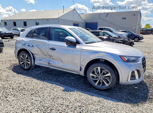 WA1EABFY4P2047021 2023 AUDI Q5 Silver Передня права чверть