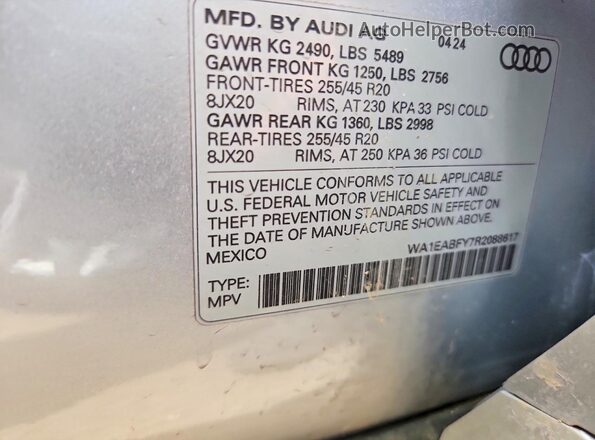 WA1EABFY7R2088617 2024 AUDI Q5 Silver Widok komory silnika