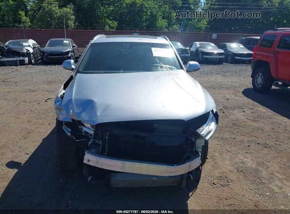 WA1ECCFS0JR022076 2018 AUDI Q3 Silver Սարքավորումների վահանակի տեսք