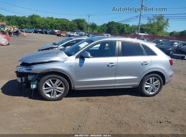 WA1ECCFS0JR022076 2018 AUDI Q3 Silver Սալոնի 360 աստիճան տեսք