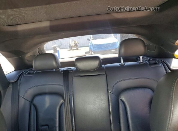 WA1ECCFS1JR002807 2018 AUDI Q3 White უკანა სავარძლების ხედი