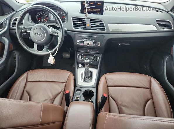WA1ECCFS5HR007695 2017 AUDI Q3 White Առջևի վահանակի տեսք