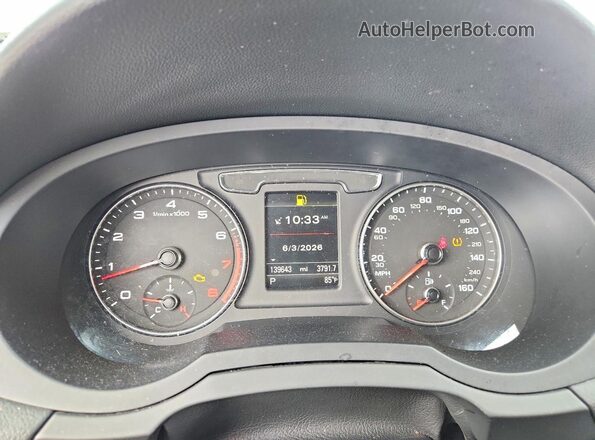 WA1ECCFS5HR007695 2017 AUDI Q3 White Սարքավորումների վահանակի տեսք