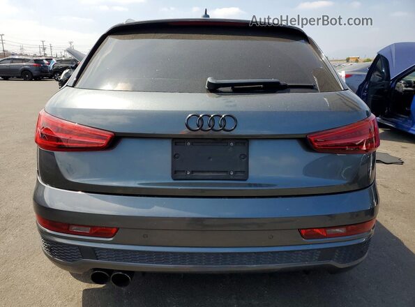 WA1ECCFS6JR026276 2018 AUDI Q3 Gray 