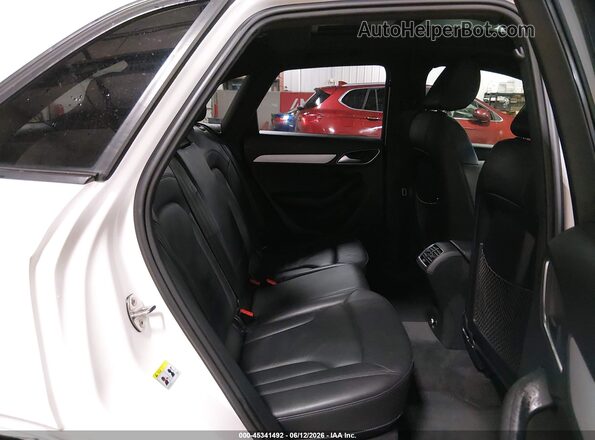 WA1ECCFS8HR003463 2017 AUDI Q3 White VIN კოდის სტიკერის ხედი