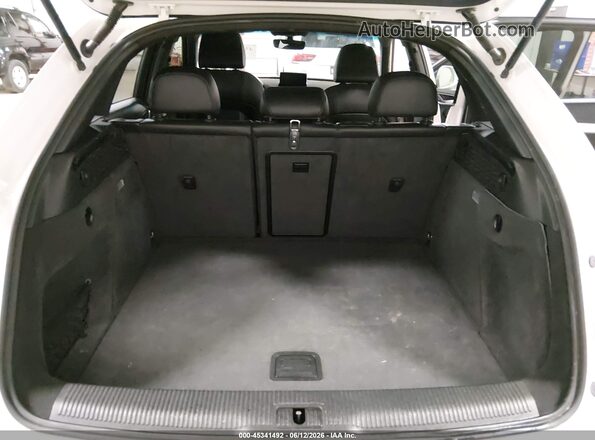 WA1ECCFS8HR003463 2017 AUDI Q3 White 
