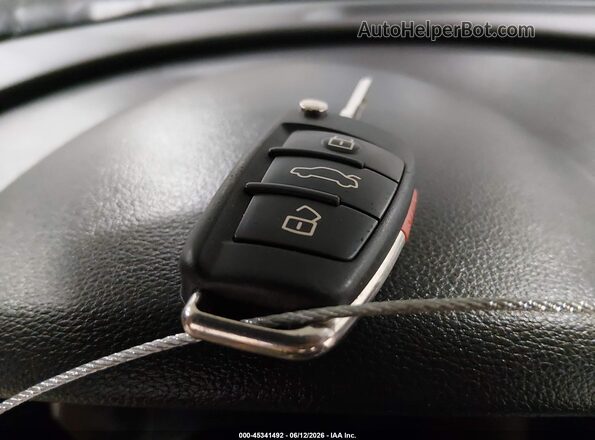 WA1ECCFS8HR003463 2017 AUDI Q3 White წინა პანელის ხედი