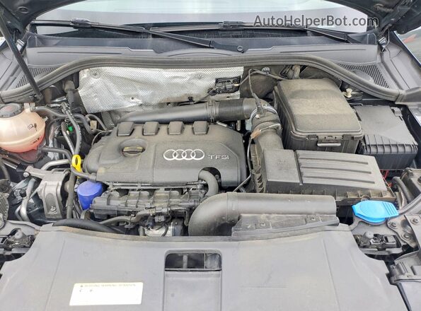 WA1ECCFS9JR025249 2018 AUDI Q3 Gray Շարժիչի բաժամունքի տեսք