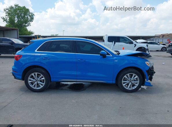 WA1EECF30N1149305 2022 AUDI Q3 Blue სალონის 360-გრადუსიანი ხედი