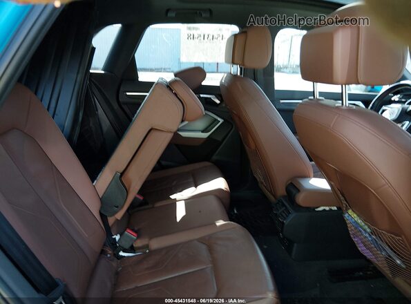 WA1EECF31K1072584 2019 AUDI Q3 Blue VIN კოდის სტიკერის ხედი