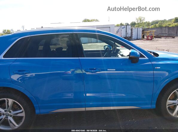 WA1EECF31K1072584 2019 AUDI Q3 Blue ხელსაწყოთა პანელის ხედი
