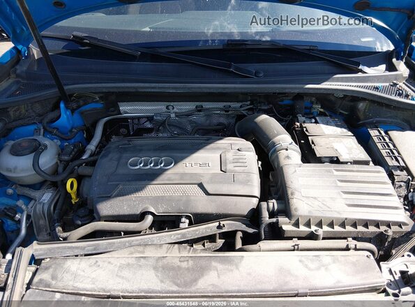 WA1EECF31K1072584 2019 AUDI Q3 Blue უკანა ხედი
