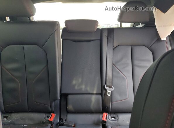 WA1EECF31S1071080 2025 AUDI Q3 Black უკანა სავარძლების ხედი