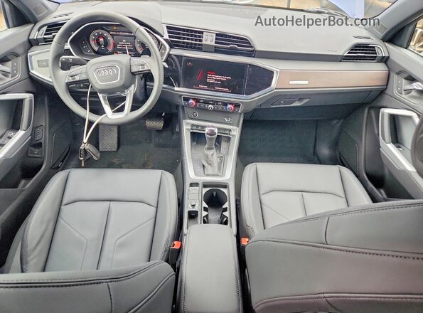 WA1EECF31S1084024 2025 AUDI Q3 Blue 