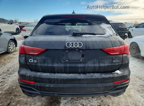 WA1EECF32K1071587 2019 AUDI Q3 White Rear view