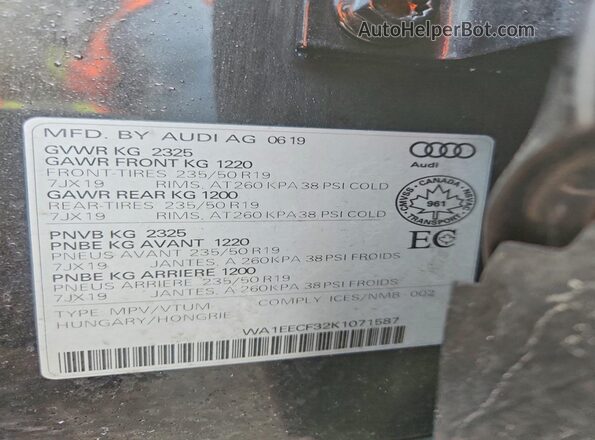WA1EECF32K1071587 2019 AUDI Q3 White VIN sticker view
