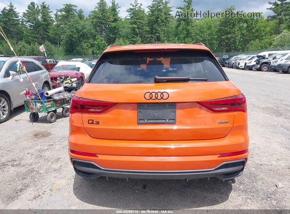 WA1EECF32R1096323 2024 AUDI Q3 Orange 