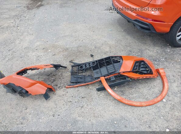 WA1EECF32R1096323 2024 AUDI Q3 Orange Dashboard view