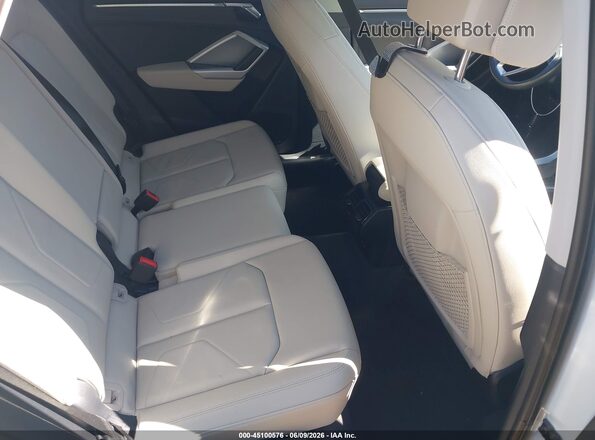 WA1EECF34N1048137 2022 AUDI Q3 White 