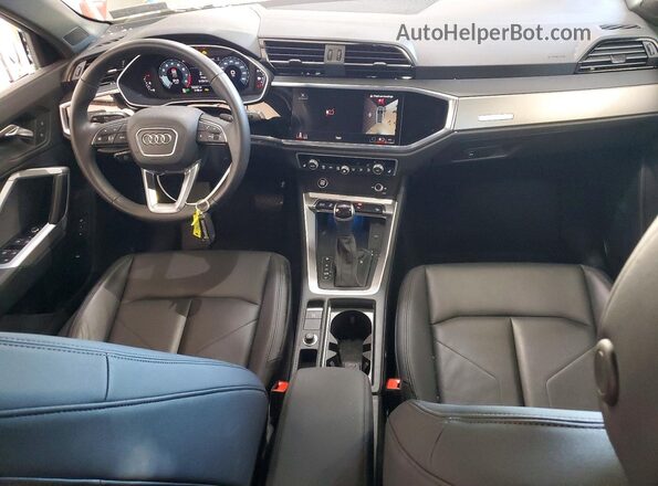 WA1EECF36R1174117 2024 AUDI Q3 Charcoal წინა პანელის ხედი