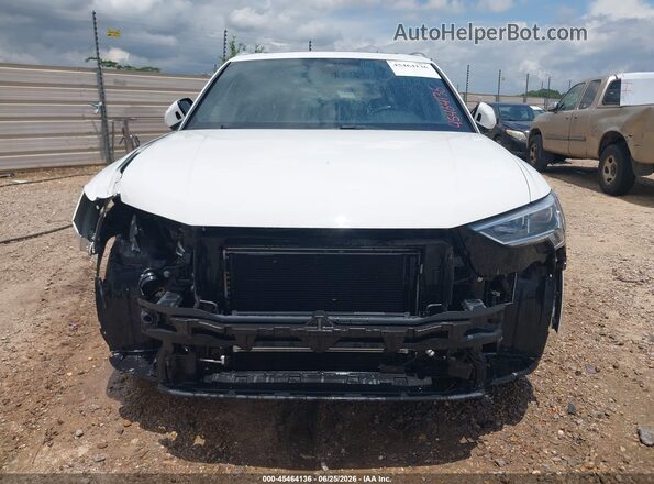 WA1EECF37L1009393 2020 AUDI Q3 White Widok zestawu wskaźników