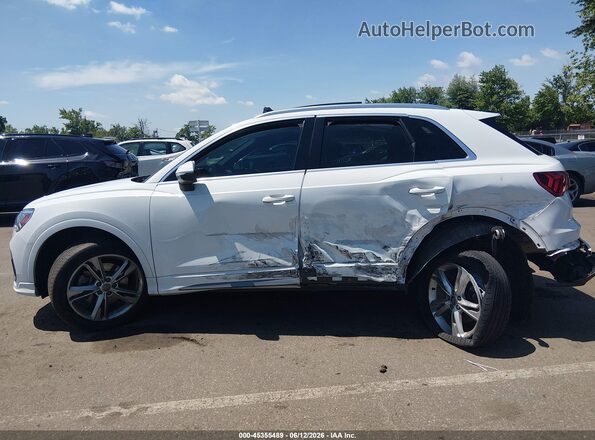 WA1EECF37L1041941 2020 AUDI Q3 Black Սալոնի 360 աստիճան տեսք