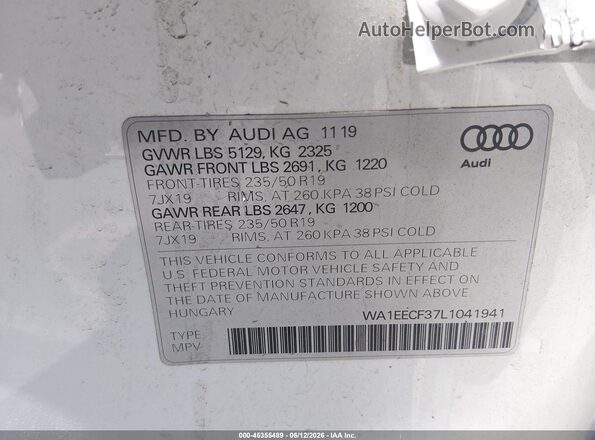 WA1EECF37L1041941 2020 AUDI Q3 Black Շարժիչի բաժամունքի տեսք