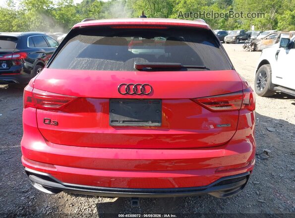 WA1EECF37M1151647 2021 AUDI Q3 Red 