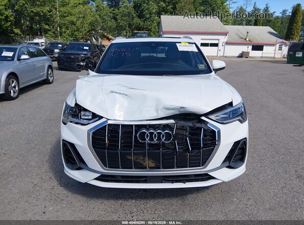 WA1EECF37P1034641 2023 AUDI Q3 White Вид спереду