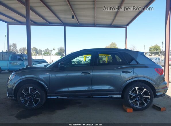 WA1EECF37S1103238 2025 AUDI Q3 Gray 360 interior view