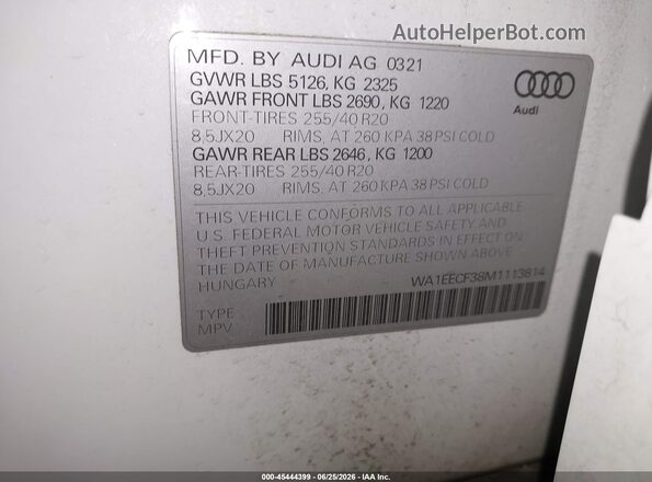 WA1EECF38M1113814 2021 AUDI Q3 White Engine compartment view