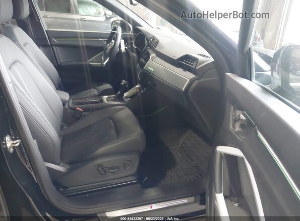 WA1EECF38R1047191 2024 AUDI Q3 Black Vista interior delantera