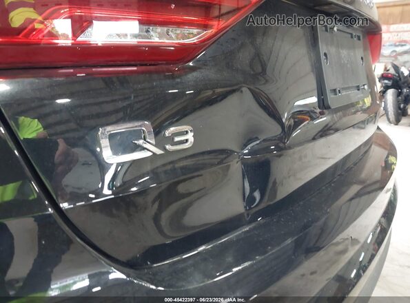 WA1EECF38R1047191 2024 AUDI Q3 Black 