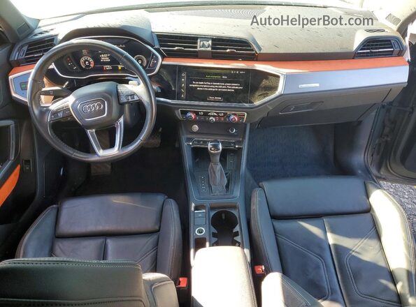 WA1EECF39K1066760 2019 AUDI Q3 Gray წინა პანელის ხედი