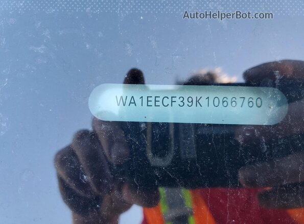 WA1EECF39K1066760 2019 AUDI Q3 Gray VIN კოდის სტიკერის ხედი