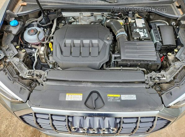 WA1EECF39S1037078 2025 AUDI Q3 Gray Rear interior view