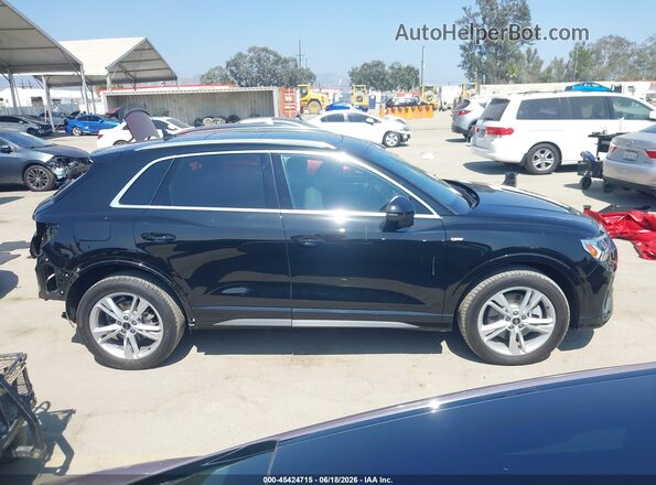 WA1EECF3XR1203182 2024 AUDI Q3 Black სალონის 360-გრადუსიანი ხედი