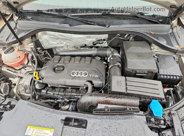 WA1EFCFS3GR018197 2016 AUDI Q3 Silver 
